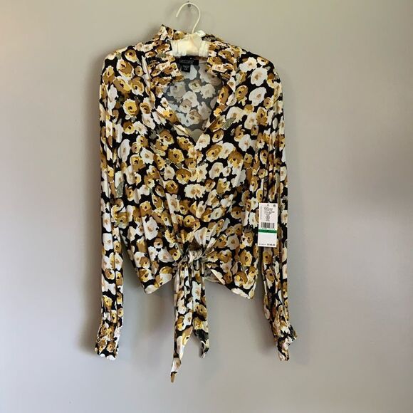 Karen Kane PETITE Lrg Black & Gold Women’s Button Down Floral Blouse NWT - Picture 2 of 15